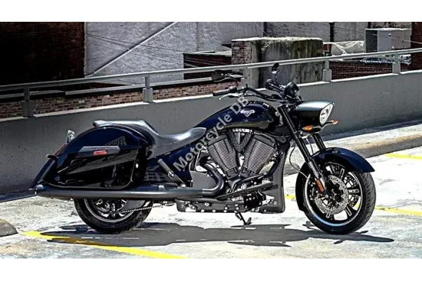 2014 Victory Cross Roads 8-Ball