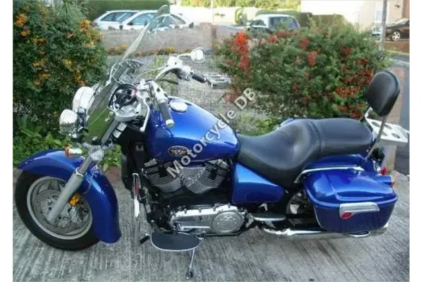 2004 Victory Touring Cruiser