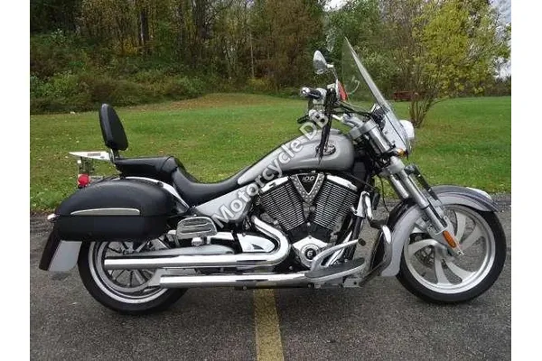 2006 Victory Touring Cruiser