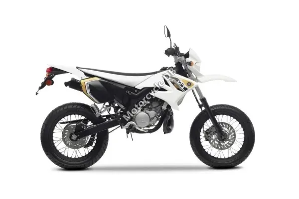 2011 Yamaha DT50R