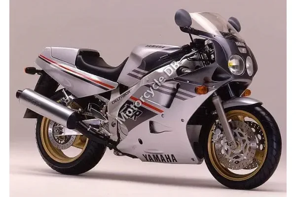 1989 Yamaha FZR 1000