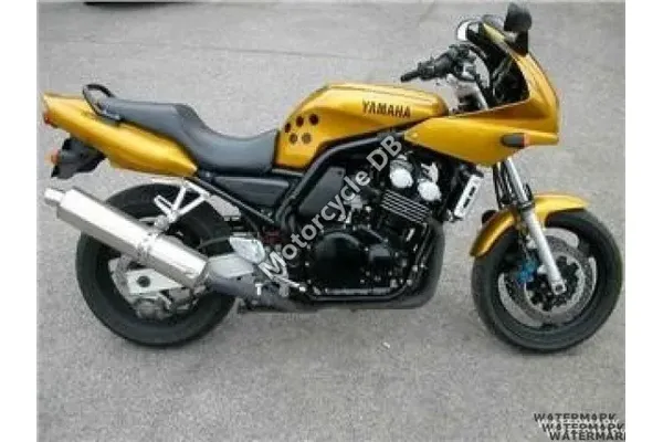 1999 Yamaha FZS 600 Fazer