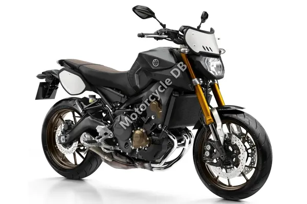 2016 Yamaha MT-09 Sport Tracker