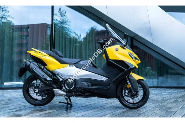 2022 Yamaha TMAX 560
