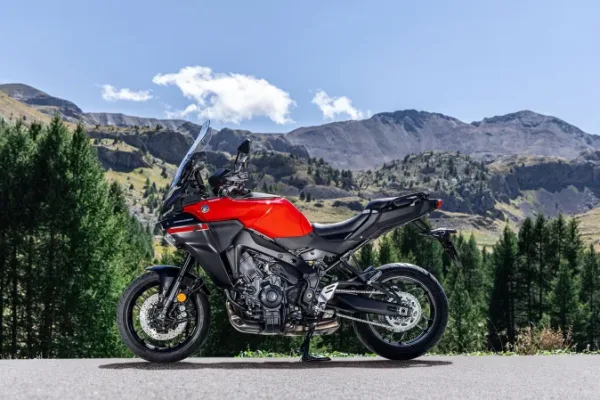 2026 Yamaha Tracer 9 Y-AMT