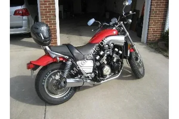 1998 Yamaha VMX 1200 V-Max