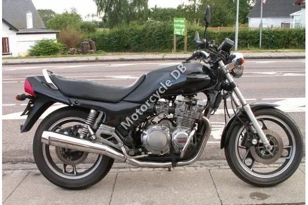 1986 Yamaha XJ 900