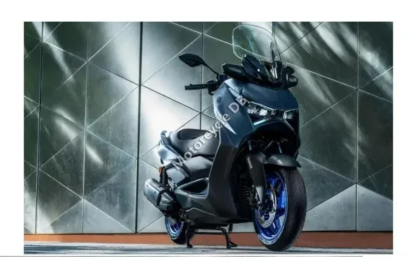 2024 Yamaha XMAX 300