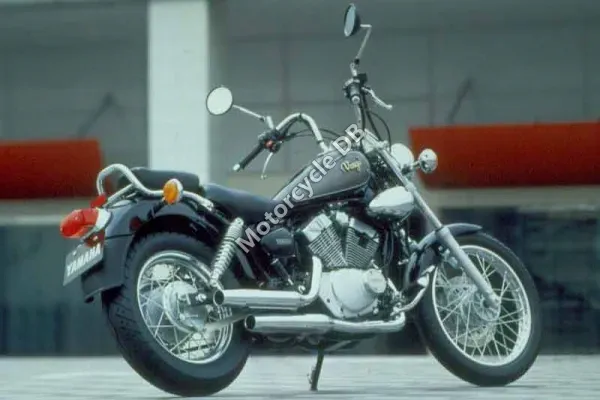 1999 Yamaha XV 125 Virago