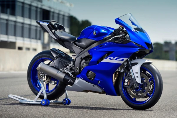 2021 Yamaha YZF R6 Race