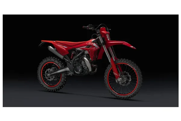 2027 Beta Xtrainer 200