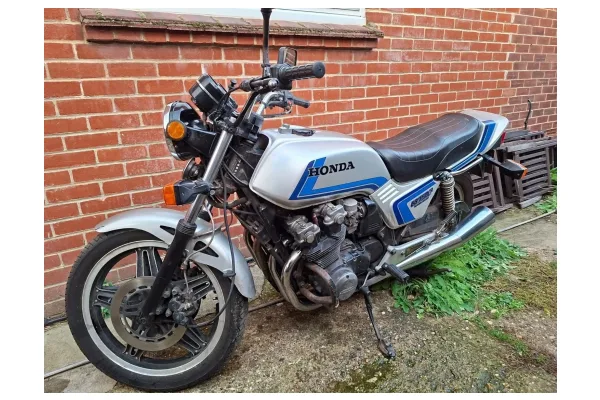 1982 Honda CB 750 F
