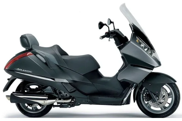 2005 Aprilia Atlantic 500