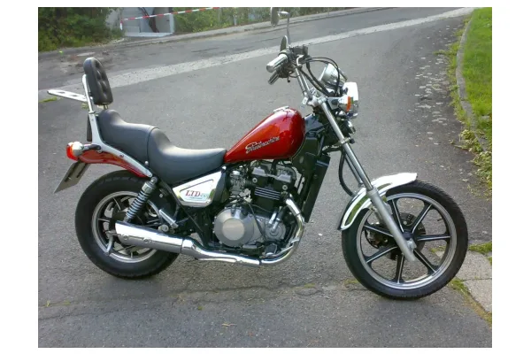 1987 Kawasaki Z 450 LTD