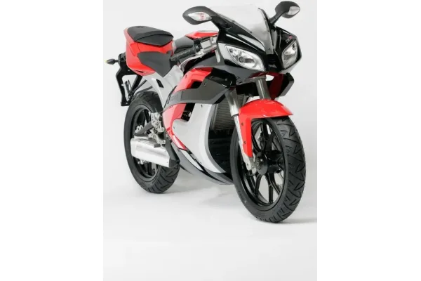 2008 Peugeot XR7 50