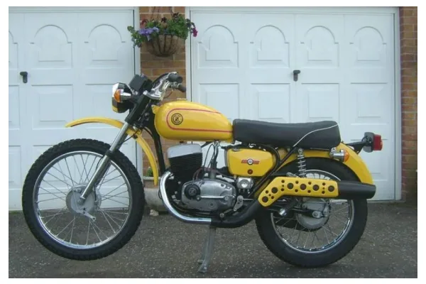 1987 CZ 175