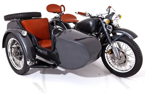 1990 Chang-Jiang 750 J-1 (With Sidecar)