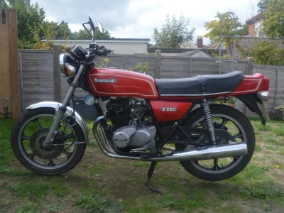 1980 Kawasaki Z 250 A - photo 1