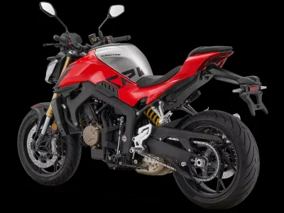 2025 QJmotor SRK800 - photo 2