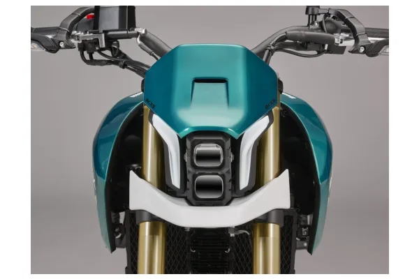 2025 Benelli BKX 300 S