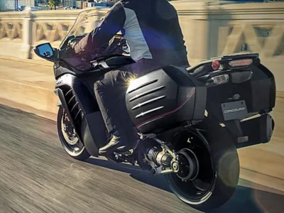 2017 Kawasaki GTR 1400 - photo 3