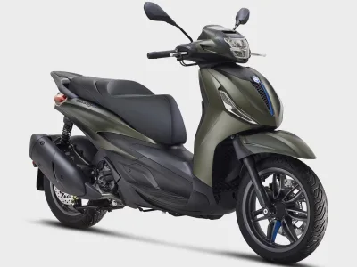 2025 Piaggio Beverly 310 / S 310 - photo 1