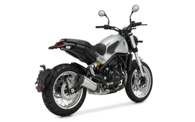 2017 Benelli Leoncino Trail 500 - photo 4