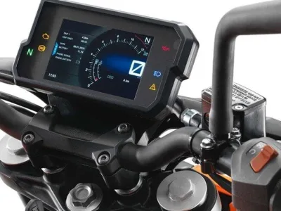 2017 KTM 125 Duke - photo 6