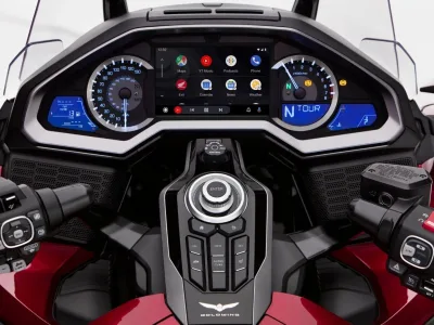 2018 Honda Gold Wing Tour - photo 2