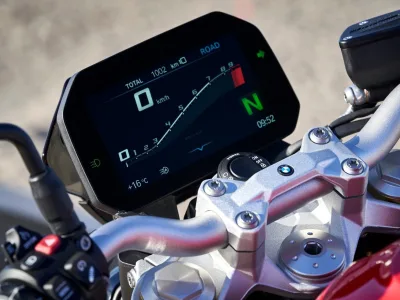 2020 BMW F 900 R - photo 6
