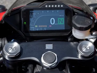 2020 Honda CBR1000RR-R Fireblade - photo 6