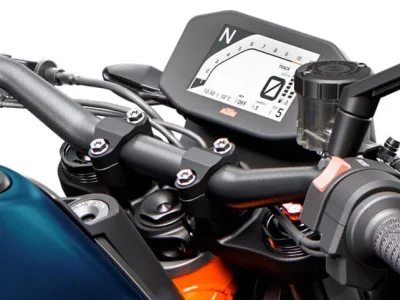2020 KTM 890 Duke R - photo 2