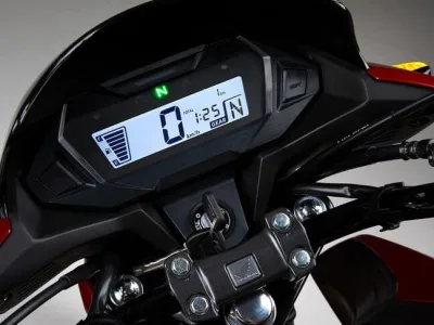 2021 Honda CB125F - photo 3