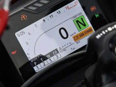 2021 Honda CBR600RR - photo 3