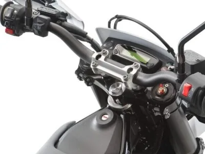 2021 Husqvarna 701 Supermoto - photo 6