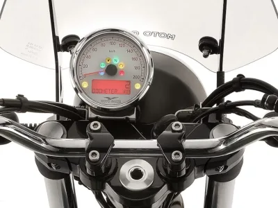 2021 Moto Guzzi V9 Roamer - photo 3