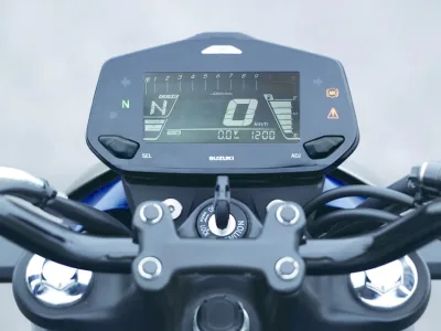 2021 Suzuki Gixxer 250 - photo 2