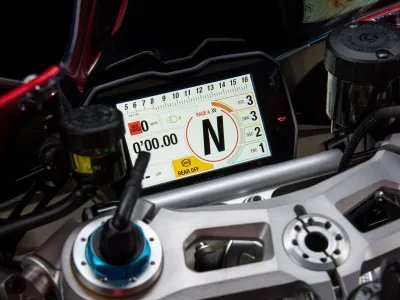 2022 Ducati Panigale V4 - photo 6