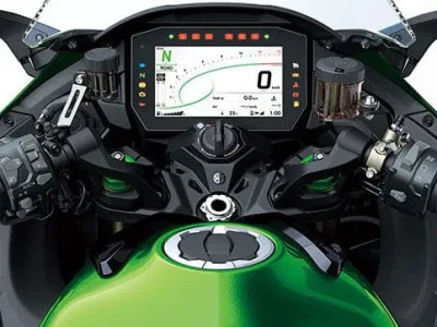 2022 Kawasaki Ninja H2 SX - photo 2