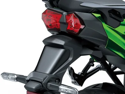2022 Kawasaki Ninja H2 SX - photo 4