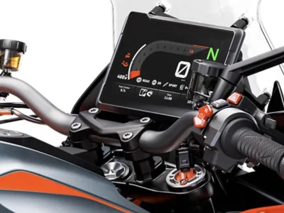 2022 KTM 1290 Super Duke GT - photo 6