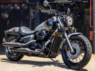 2024 Honda Shadow Phantom ABS - photo 3