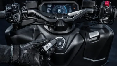 2024 Yamaha TMAX Tech Max - photo 6