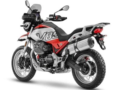 2024 Moto Guzzi V85 TT - photo 3