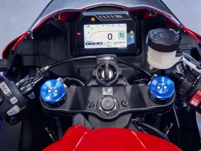 2024 Honda CBR600RR - photo 4