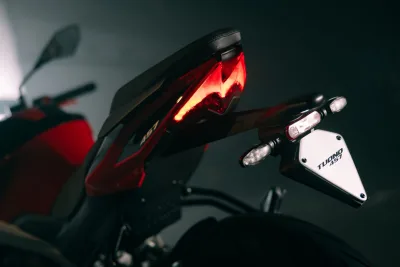 2025 Aprilia Tuono 457 - photo 2