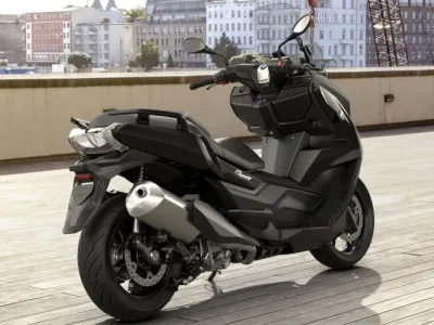 2025 BMW C 400 GT - photo 3
