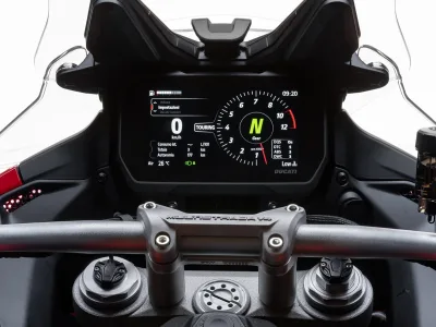 2025 Ducati Multistrada V4S - photo 2