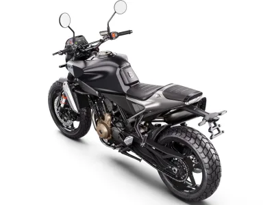 2025 Husqvarna Svartpilen 801 - photo 3
