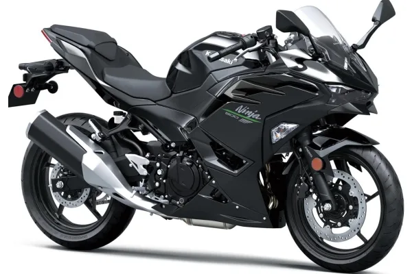 2025 Kawasaki Ninja 500